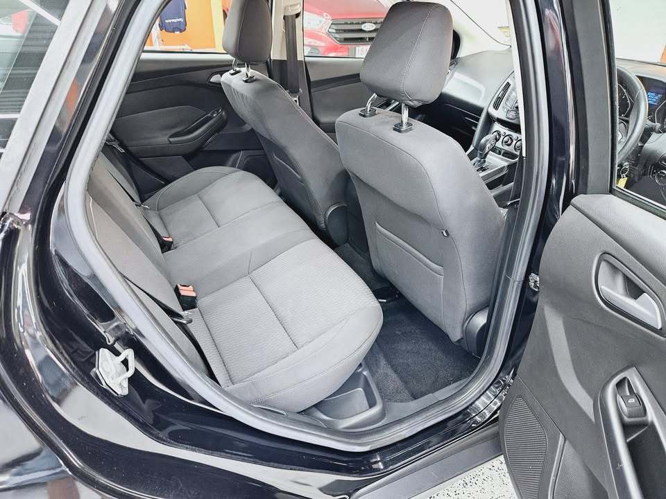 2013 Ford Focus, photo 4 of 8