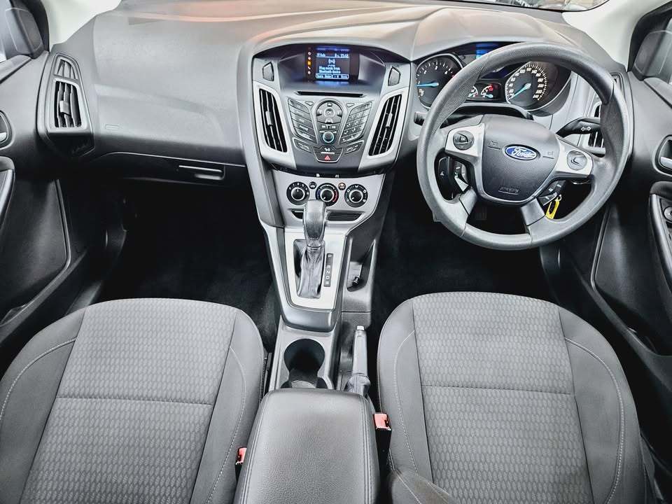 2013 Ford Focus, photo 6 of 8