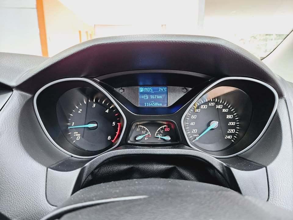 2013 Ford Focus, photo 2 of 8