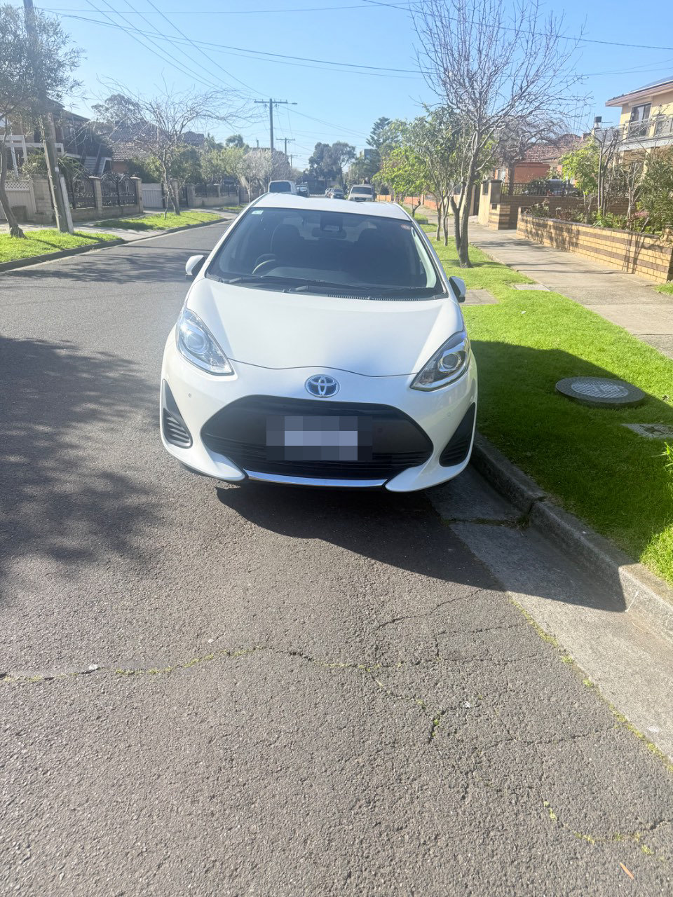 2021 Toyota Aqua, photo 2 of 2