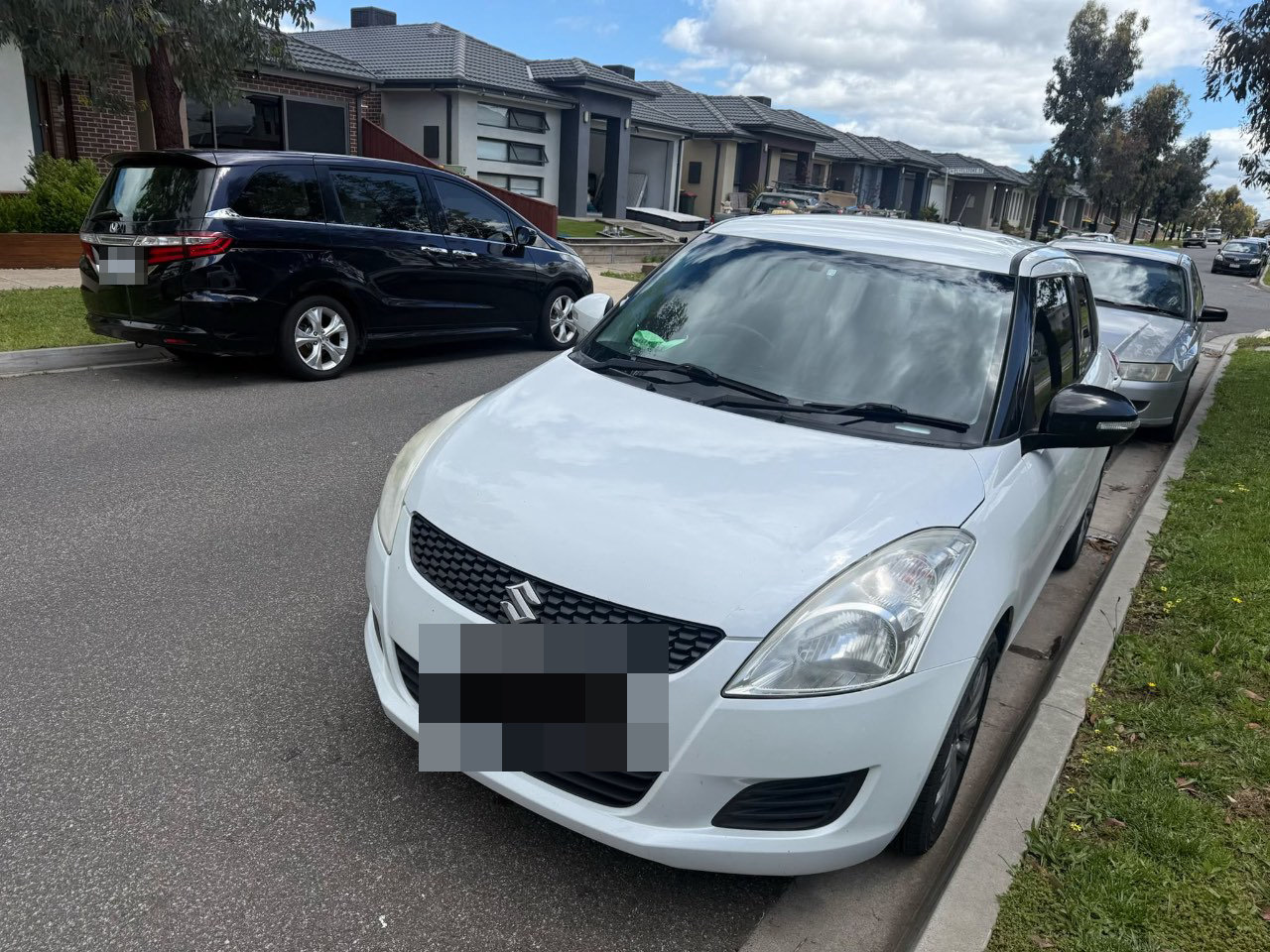 2015 Suzuki Swift, photo 1 of 2