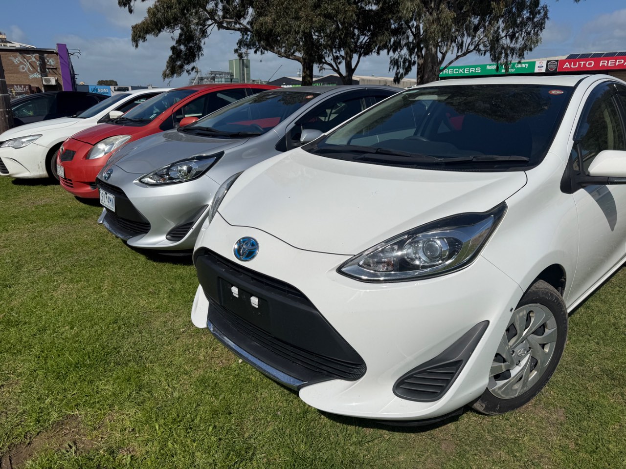 2019 Toyota PRUIS C