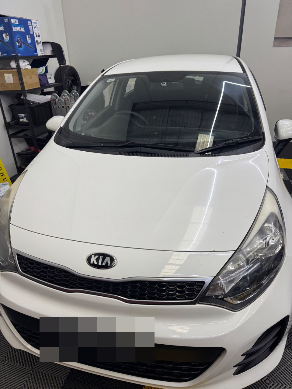 2015 Kia Rio, photo 1 of 2